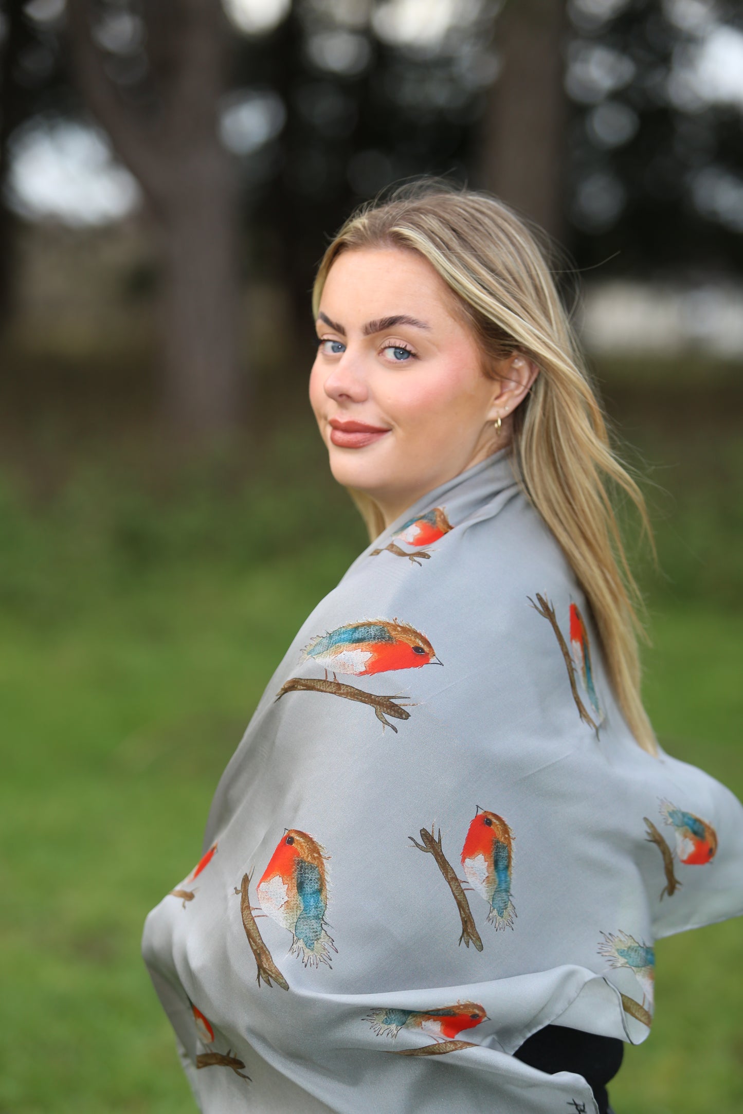 Product-Silk Scarf-Robin (Grey)