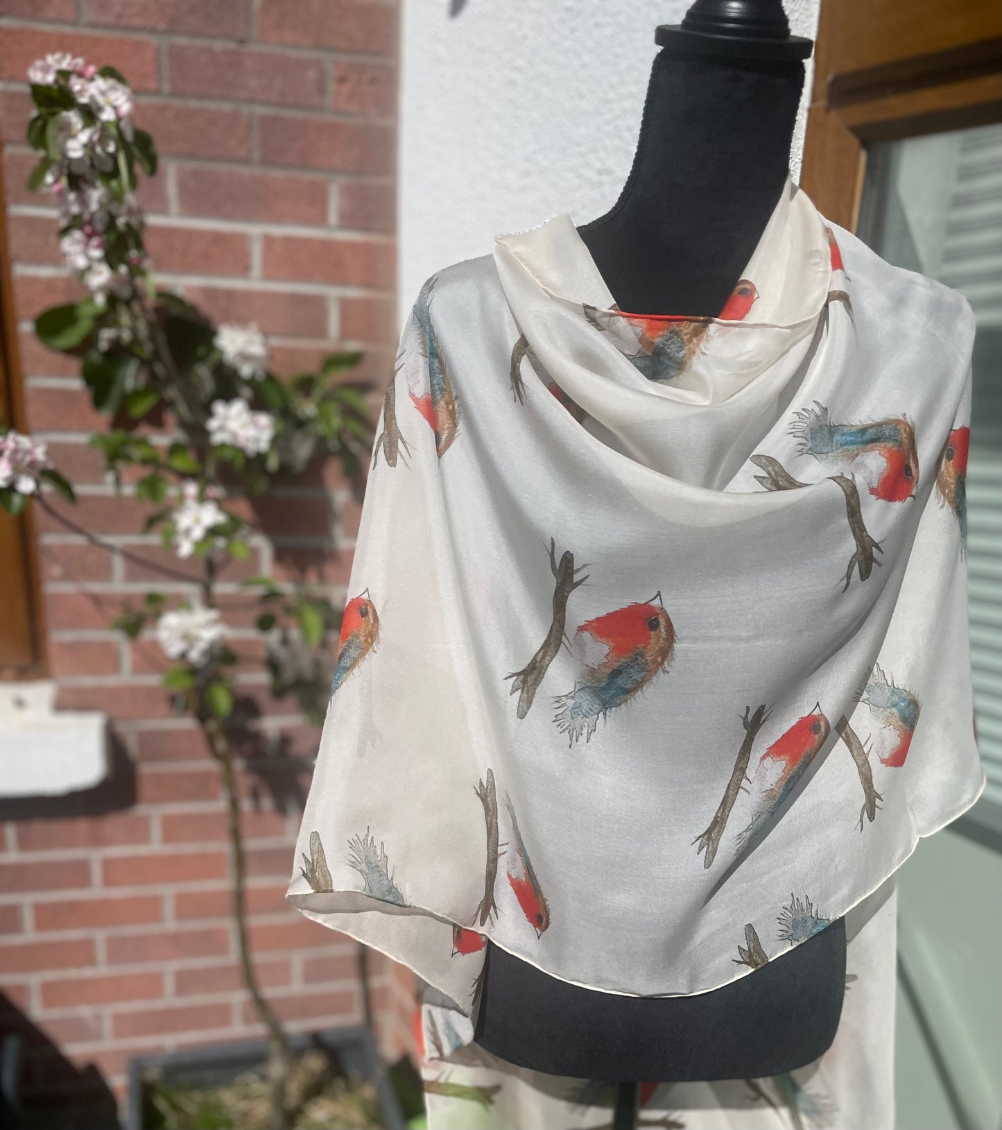 Product-Silk Scarf-Robin (Grey)
