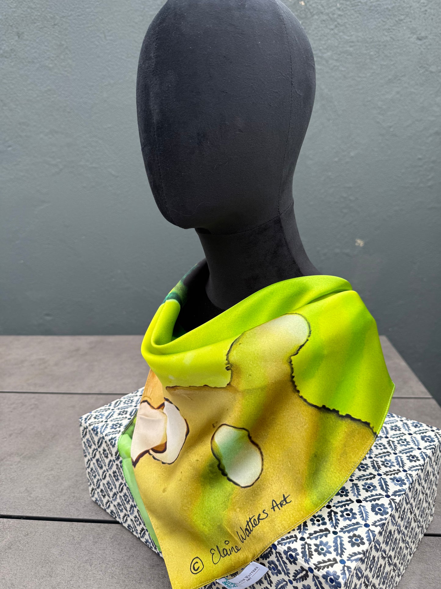 Product-Silk Scarf-Small Square 65x65cm-Peacock Plume