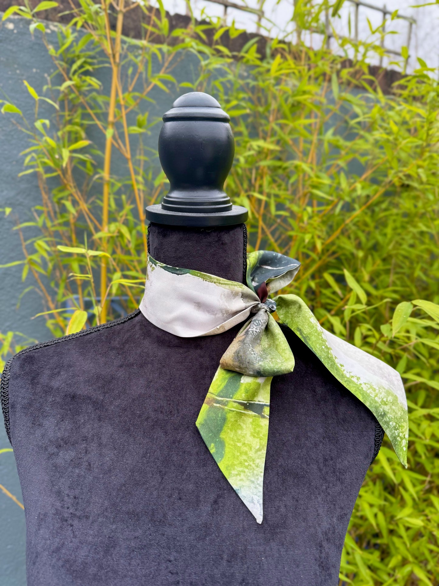 Product-Silk Twilly- The Phoenix Park