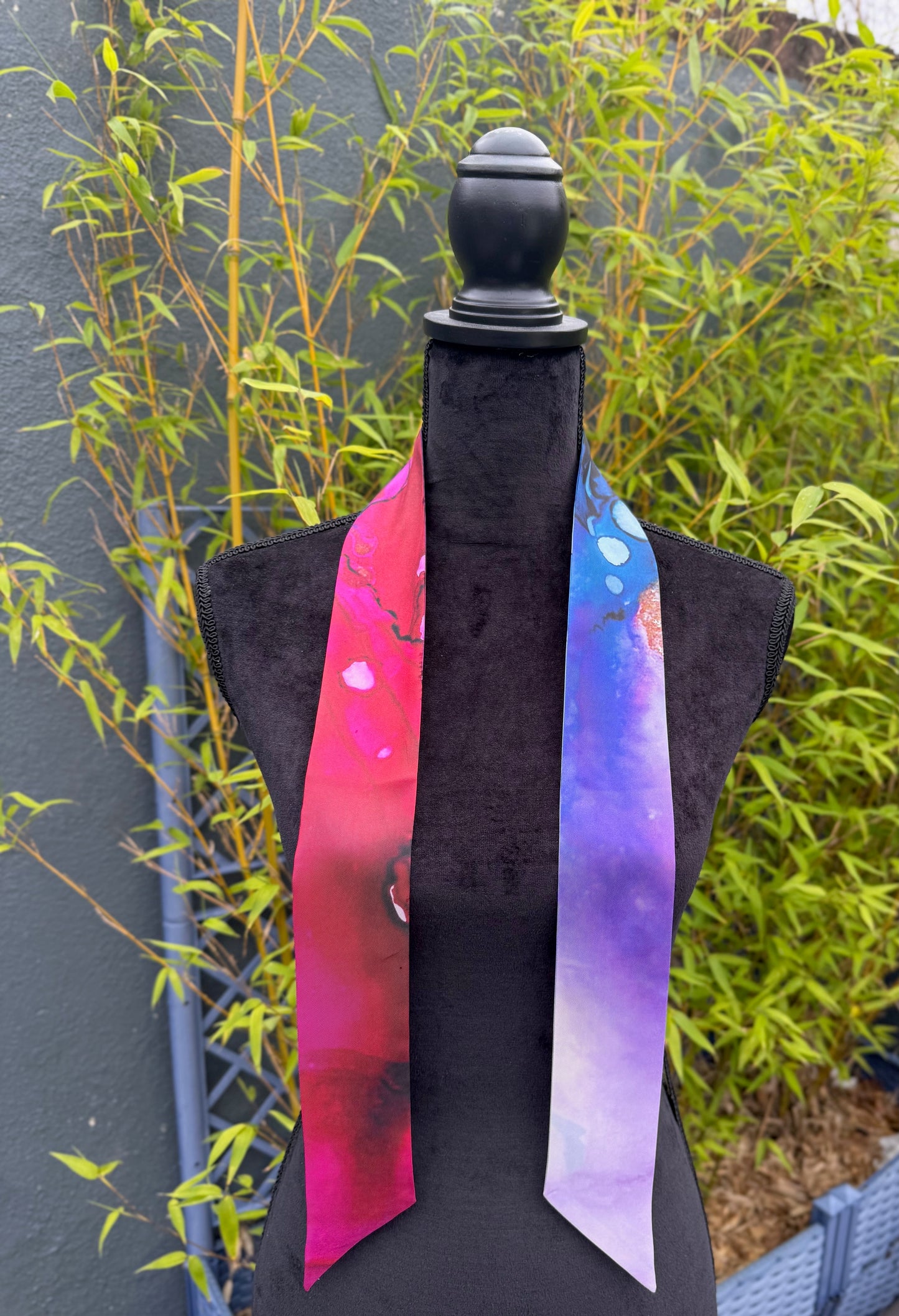 Product-Silk Twilly- Shine Bright