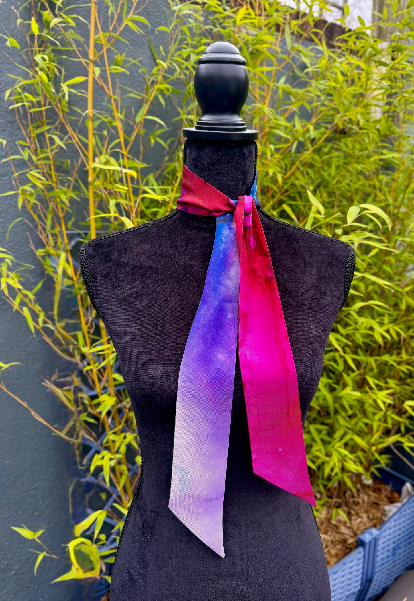 Product-Silk Twilly- Shine Bright