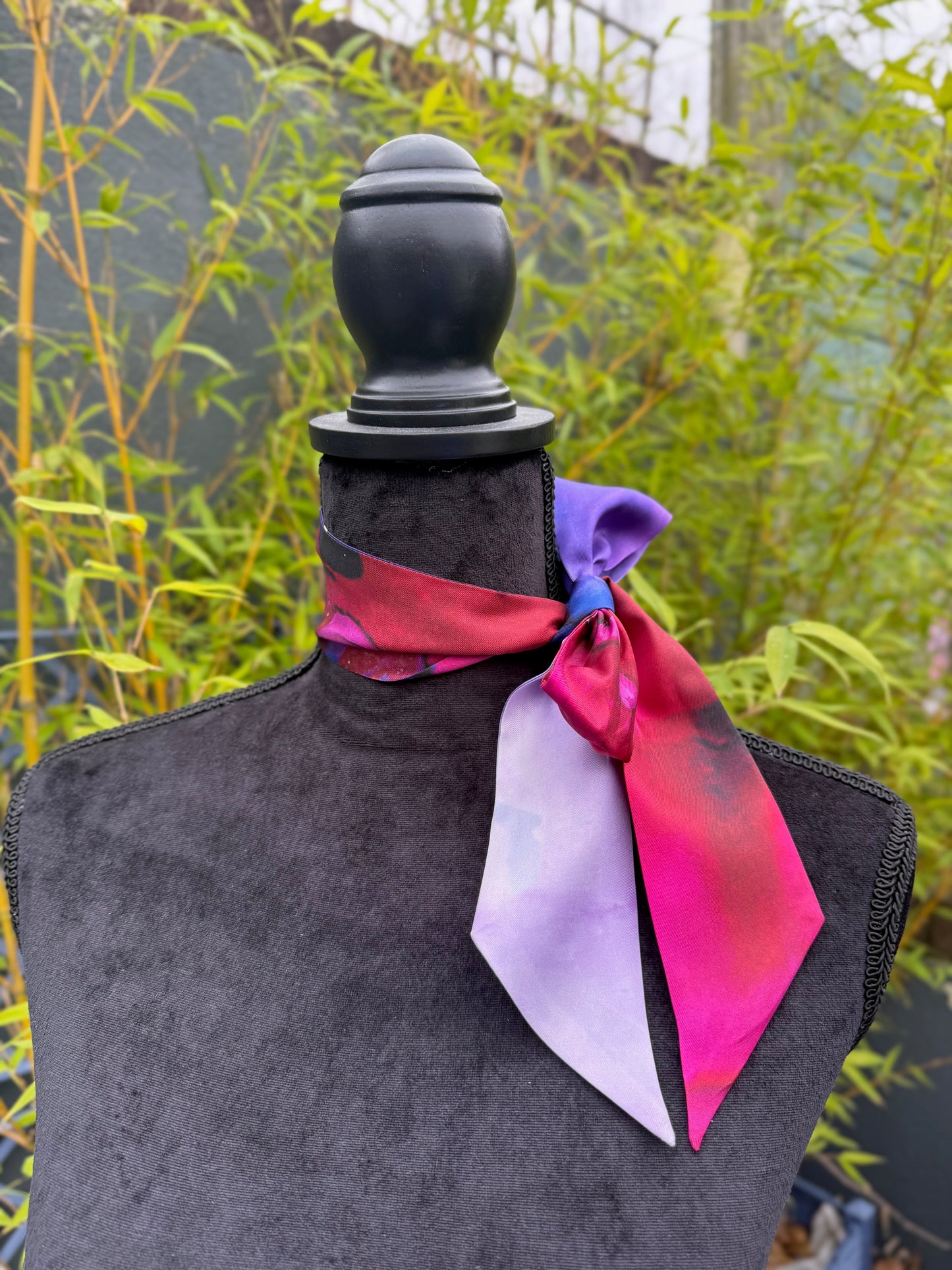 Product-Silk Twilly- Shine Bright