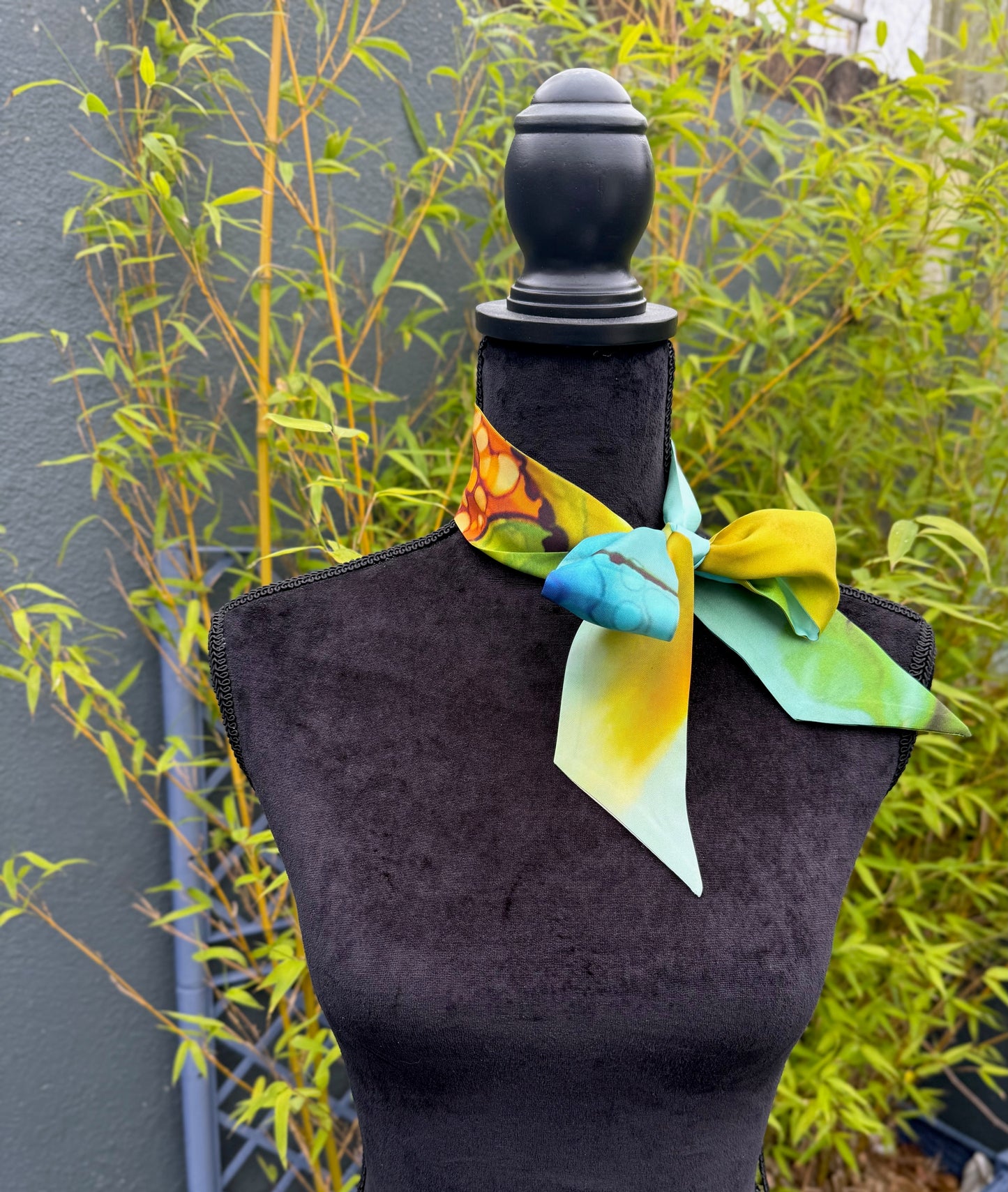 Product-Silk Twilly- Colour My World