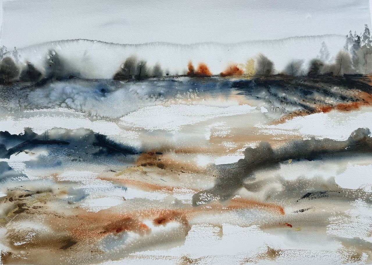 Between Earth and Mist