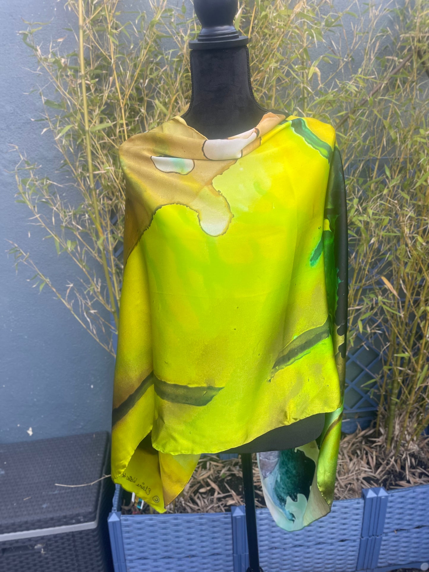 Product-Silk Scarf-Ambience
